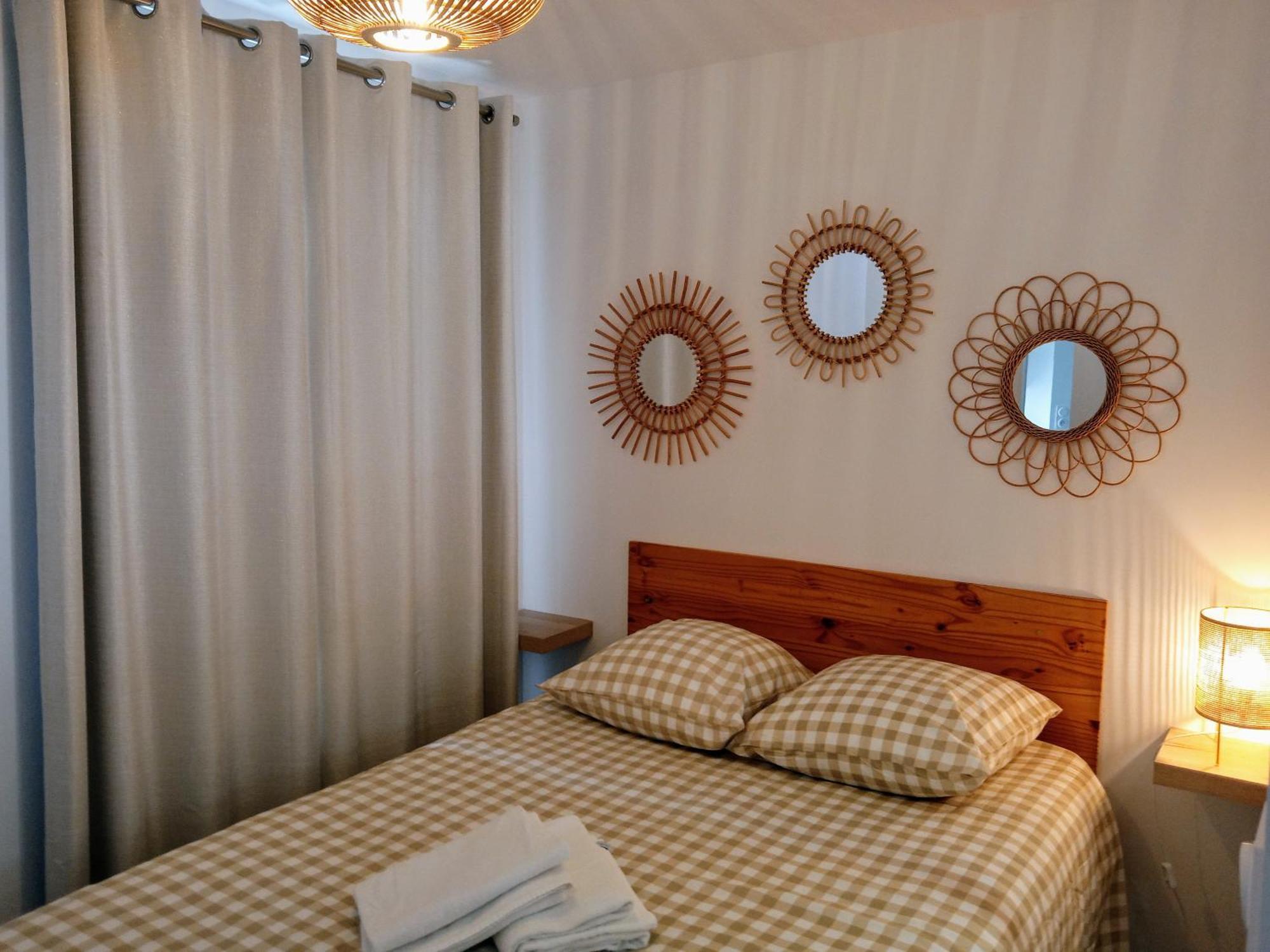 Les Studios De La Gare Linge Cafe The Inclus Wifi Vannes Ngoại thất bức ảnh